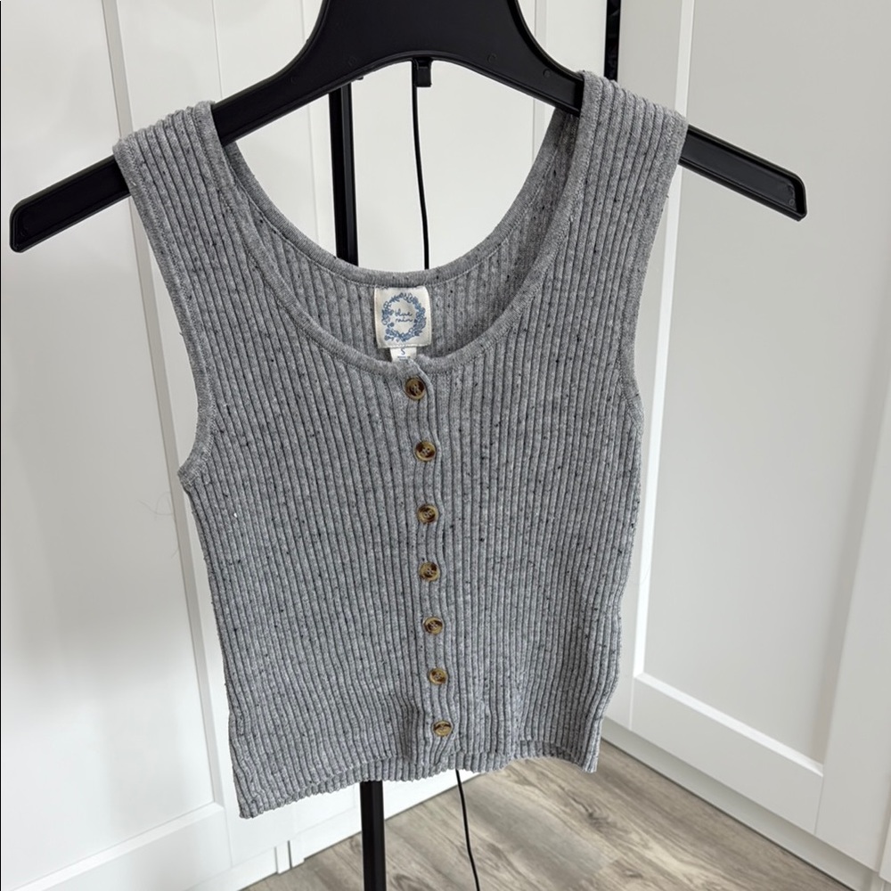 Gray Fitted Ribbed Tank Top